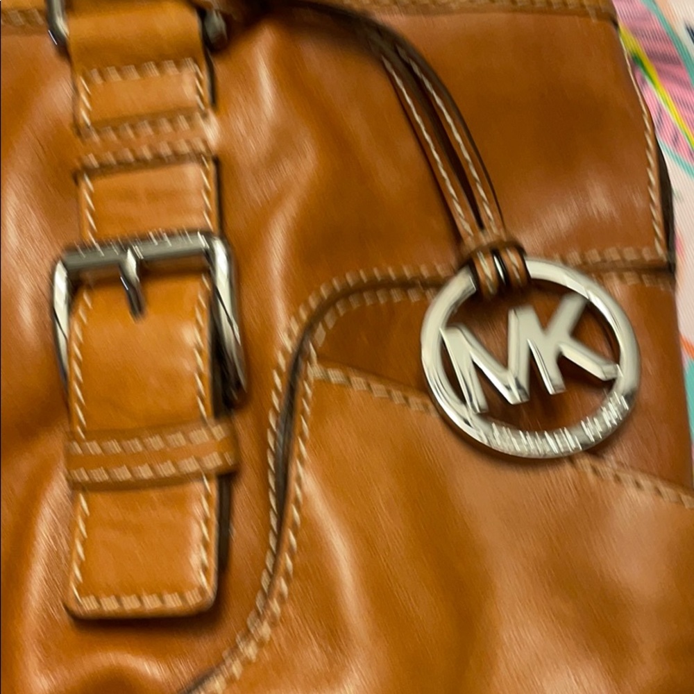 Michael Kors brown leather bag - Picture 2 of 14